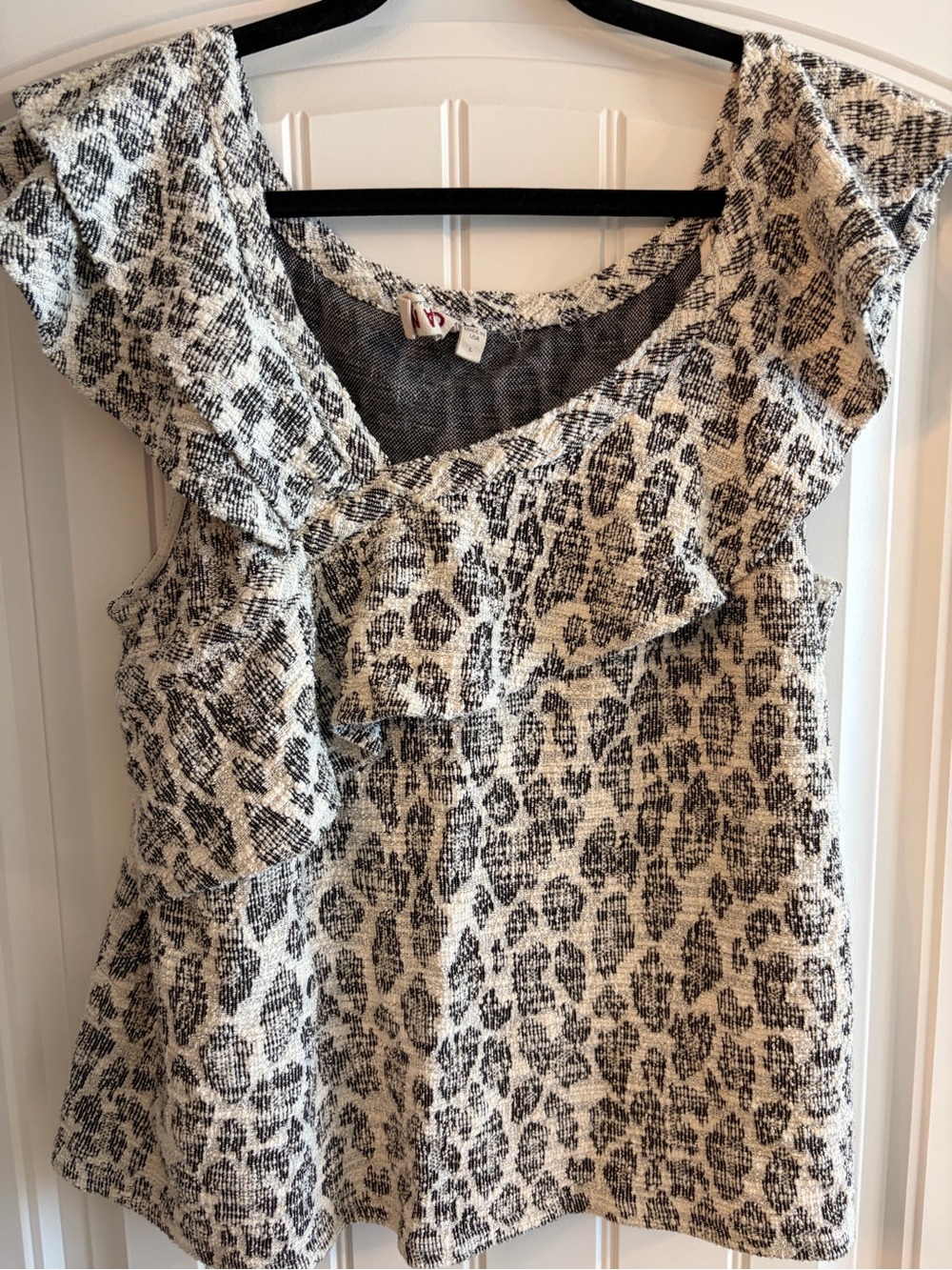 Anthropologie dolan Black and Cream Leopard Ruffle Sleeveless Top